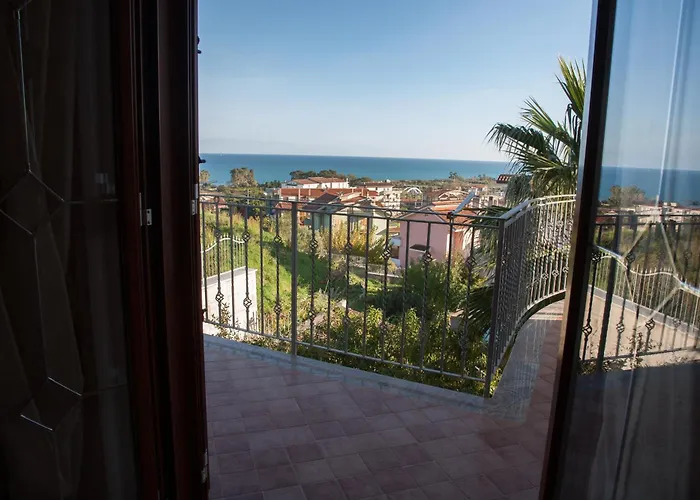 Victoria 巴多拉托斯塔兹翁